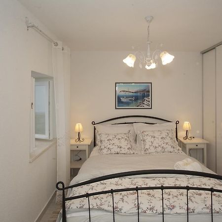 Apartmani Luca Спліт Екстер'єр фото