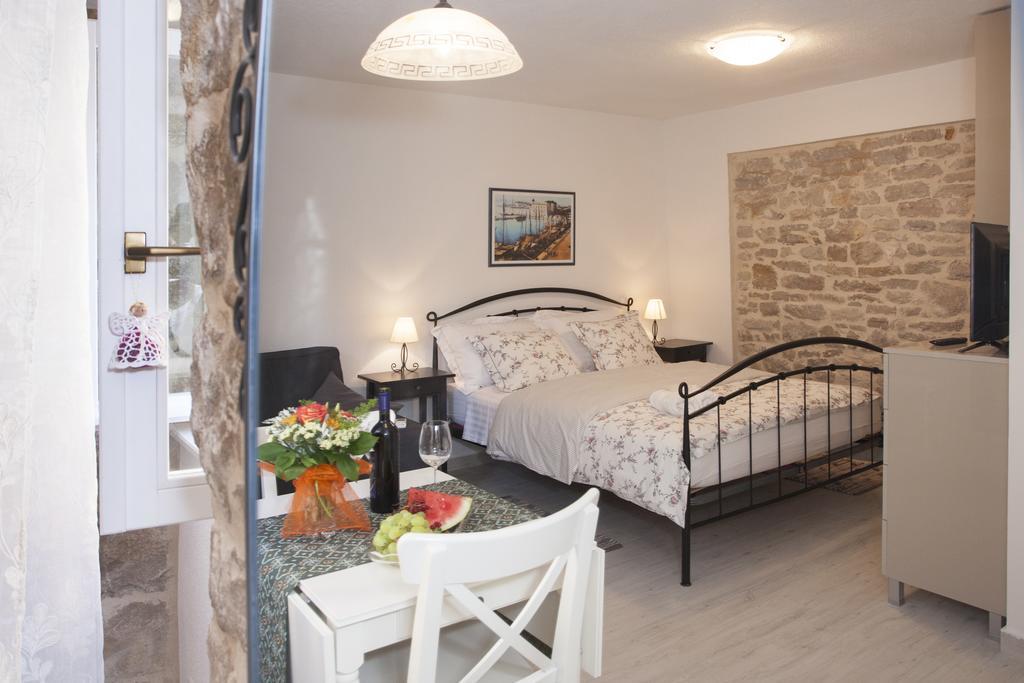 Apartmani Luca Спліт Екстер'єр фото