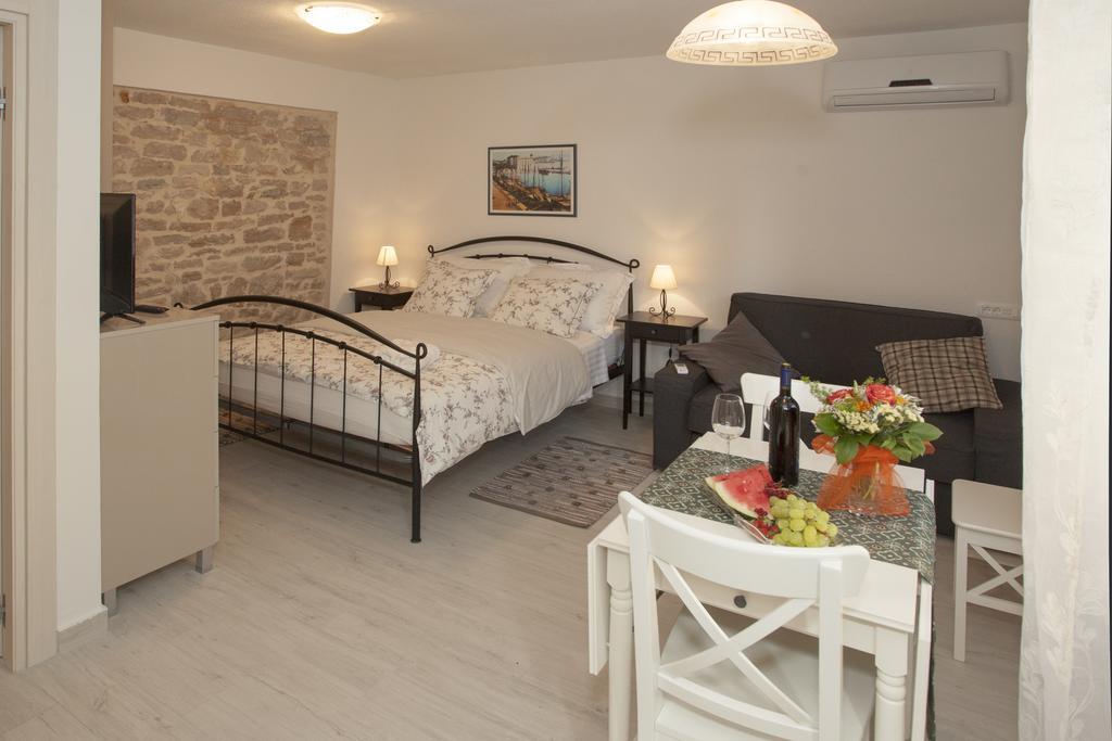 Apartmani Luca Спліт Екстер'єр фото