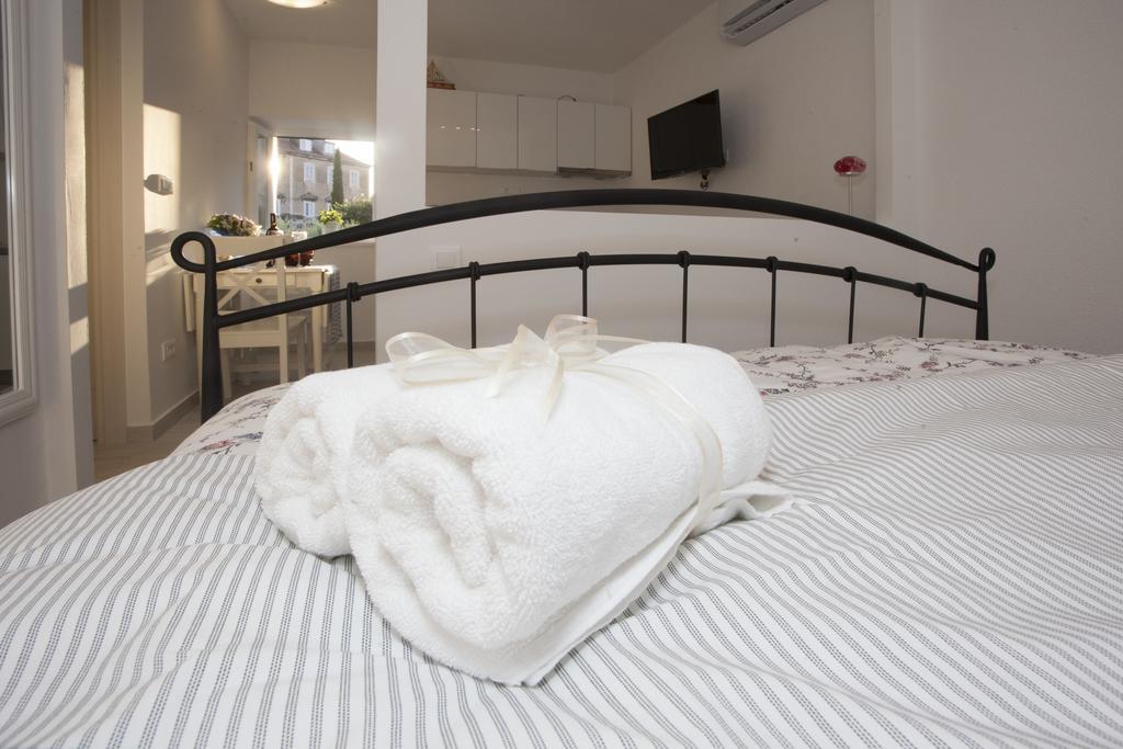 Apartmani Luca Спліт Екстер'єр фото